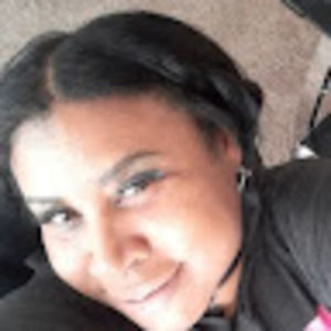 Meet your Posher, Valerie